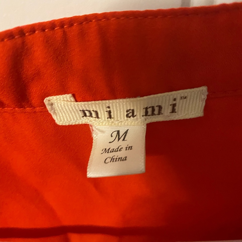 orange button up - Picture 2 of 5